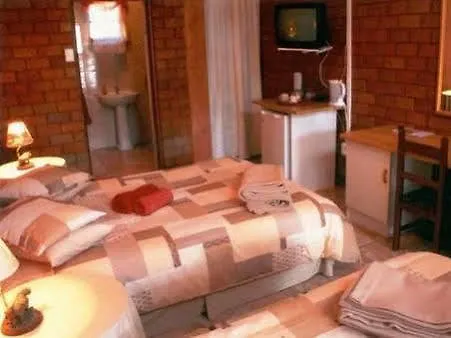 Treetops Guesthouse Port Elizabeth